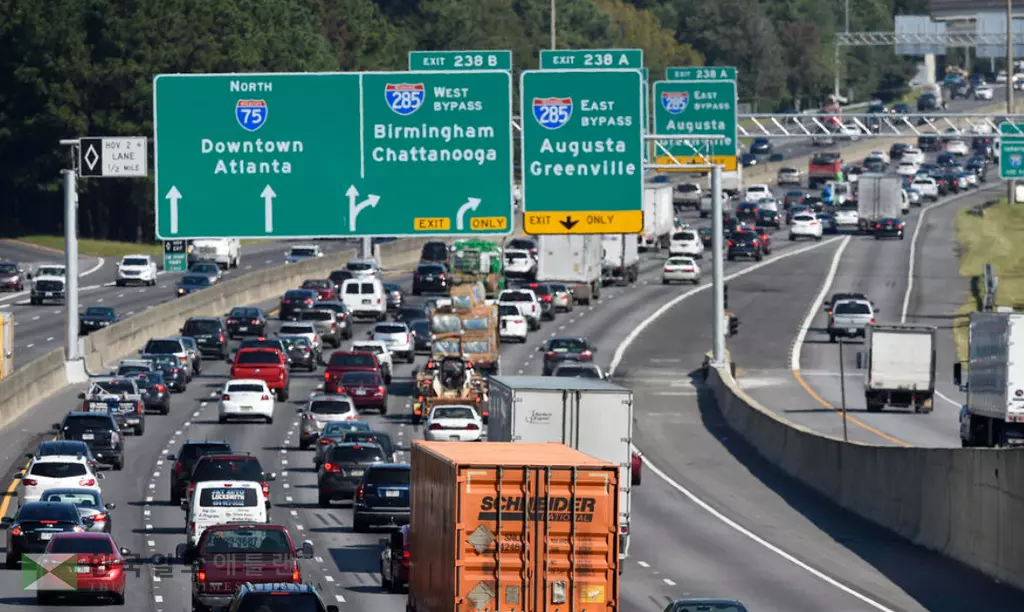 새해 전후로 조지아에서는 340만명이 자동차를 이용해 여행에 나설 것으로 전망됐다.