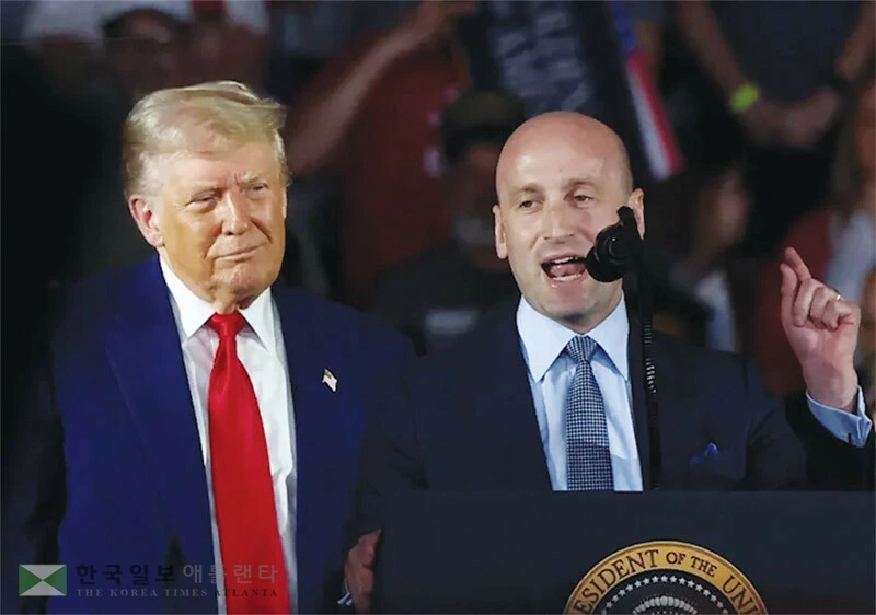  도널드 트럼프 대통령과 스티븐 밀러 부비서실장. [로이터]