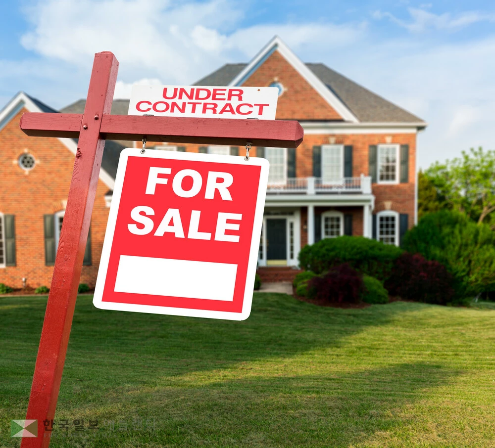 12월 말 기준 메트로 애틀랜타에는 계약 상태(Under Contract)의 주택은 모두 3,245채로 1년전 같은 기간과 비교해 약25%가 줄었다.<사진=셔터스톡>