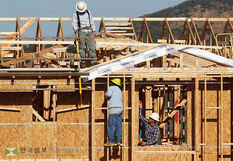  연방 의회가 가격은 오르고 서민층 주택 부족 등 심각한 주택난 해소를 위한 지원법 제정에 나섰다. [로이터]