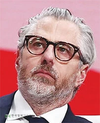  케이시 와서먼 [로이터]