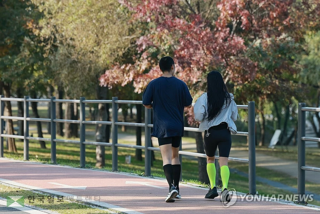 운동하는 시민들[연합뉴스 자료사진. 재판매 및 DB 금지]