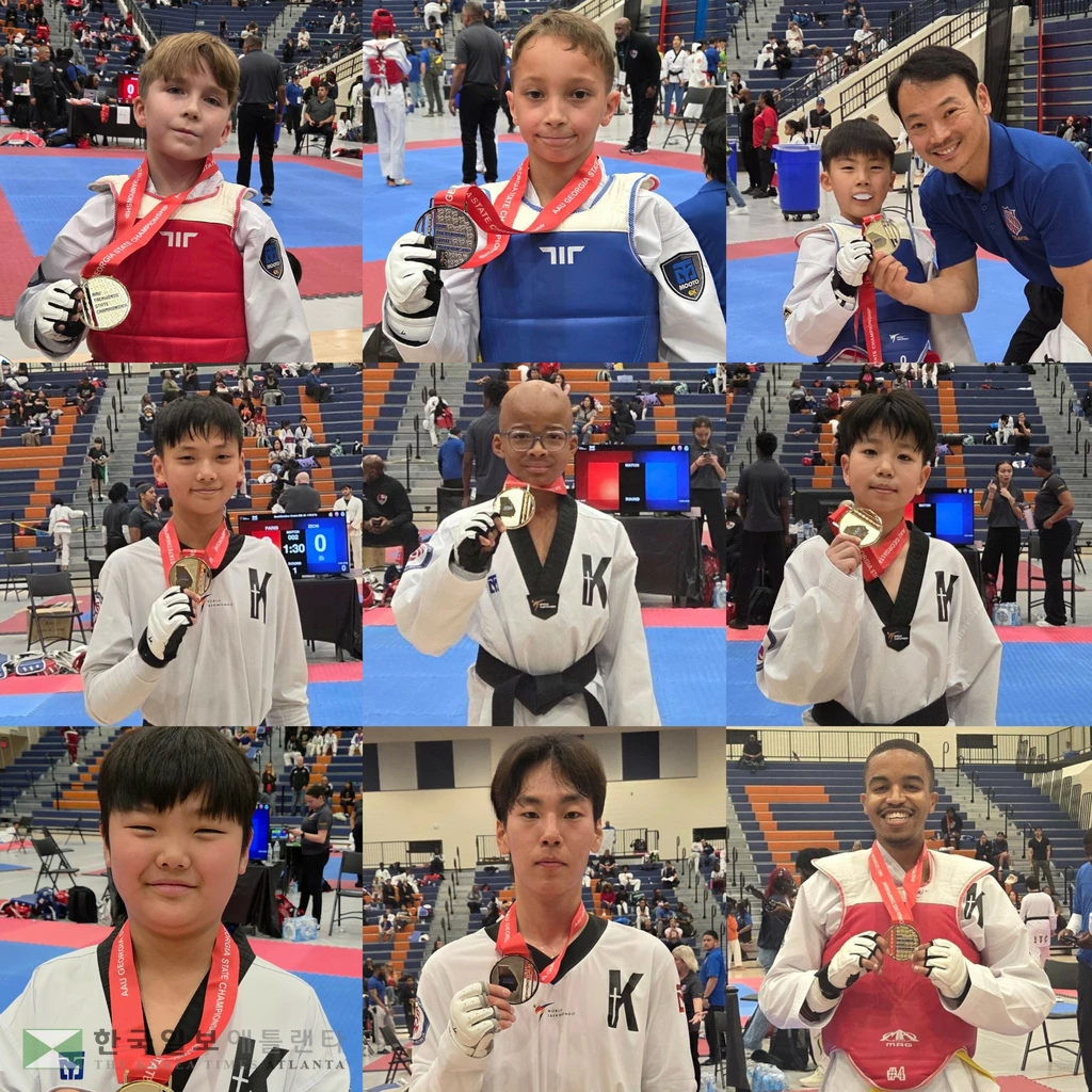 카이로스 스파링팀 입상 선수들. 윗줄 왼쪽부터 Austin Luther, Miles Hamm, Ray Kim(김주환) 선수와 Seunghun Kim(김승훈) 코치, 가운데 줄 Roy Kim(김서준), Alex Mitchell, Minjun Bae(배민준), 아랫줄 Leo Kim(김재민), Woojung Choi(최우정), Sabelo Hlatshwayo.