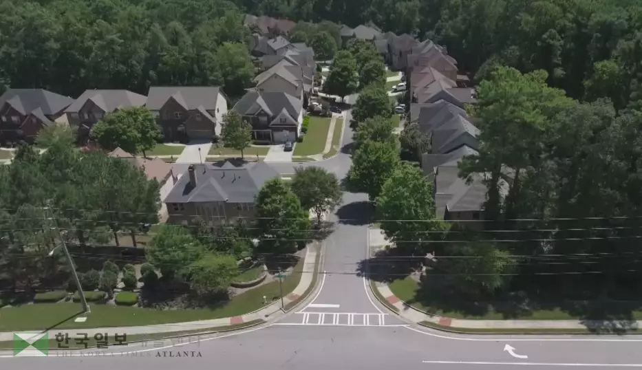 브라보 프로퍼티 매니지먼트가 HOA 운영을 맡아 오던 귀넷 소재 한 주택단지.<사진=11얼라이브 뉴스>