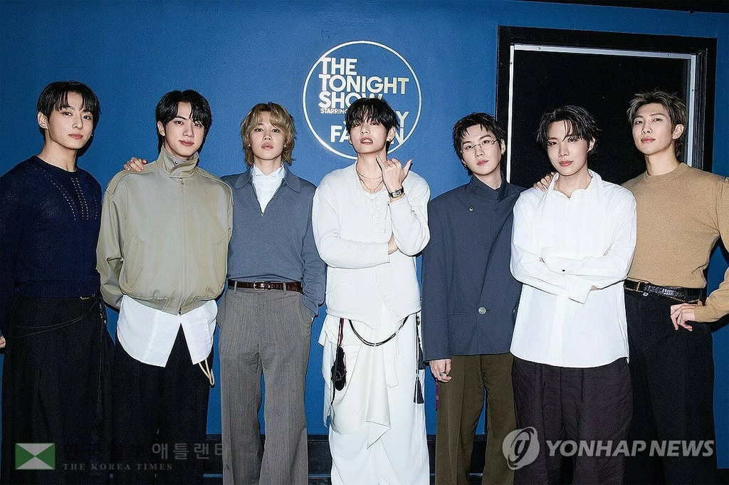 그룹 방탄소년단(BTS)이 지난 26~27일 양일간 미국 NBC '더 투나잇 쇼 스타링 지미 팰런' 토크쇼에 출연했다. 정규 5집 '아리랑'(ARIRANG) 발매 이후 첫 공식 토크쇼다. 2026.3.29 [빅히트뮤직 제공. 재판매 및 DB 금지] 