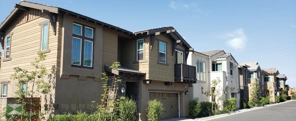  마스터보험 보장이 불충분하면 해당 단지 내 모든 유닛이 대출 부적격 주택으로 분류될 수 있다. [준 최 객원기자]