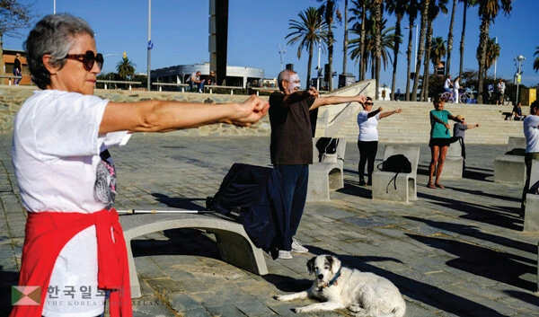 최근 일부 지역에서는 메디케어 어드밴티지 운영 보험사들이 철수하면서 수백만 노인이 건강보험 혜택을 잃게 될 상황에 놓였다. [로이터]