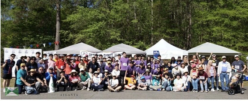 11일 열린 '2026 5K 거북이 마라톤' 참가자들이 출발에 앞서 한자리에 모였다.