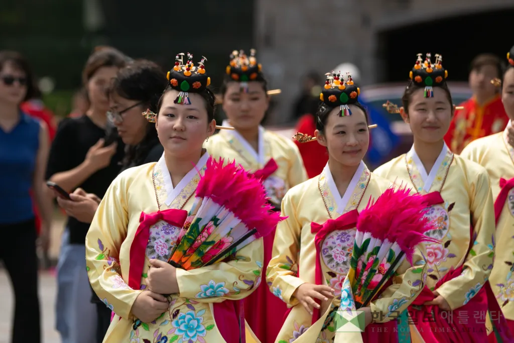 지난 2025년 귀넷 다문화 축제에 참가한 한인 전통무용 팀 모습.