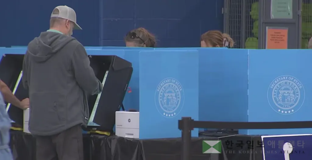 올해 예비선거 조기투표 첫날인 27일 하루 동안 모두 3만5,000여명이 참여해 역대 최다 기록을 세웠다.<WSB-TV>