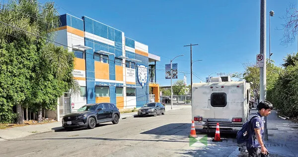  60대 한인 묻지마 폭행 피습 사건이 일어난 LA 한인타운 버몬트와 베벌리 인근 매디슨 애비뉴 도로변. [박상혁 기자]