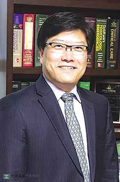 한인 첫 아이비리그 의대학장 탄생