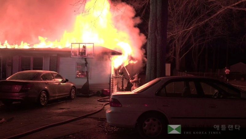 전 UGA 풋볼스타 모세, 집 화재로 숨져