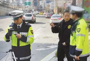 2대째 경찰, 한인 2세 여경관 화제