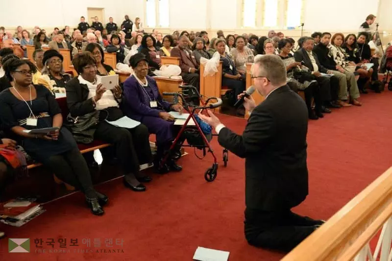 "알고도 침묵... 진심으로 회개합니다"