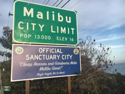 LA 북쪽 말리부에 '공식 피난처 도시' 간판 등장