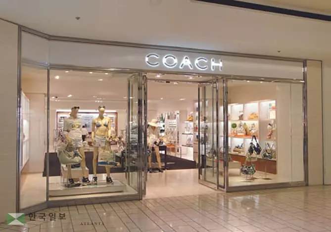 코치, 케이트 스페이드 24억달러에 인수