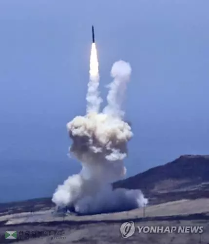 미 국방부, 북한 ICBM 요격시험 성공
