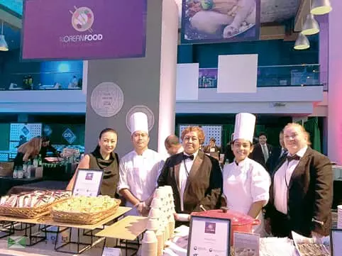 ‘맛있는 외교’…한식의 매력을 알리다