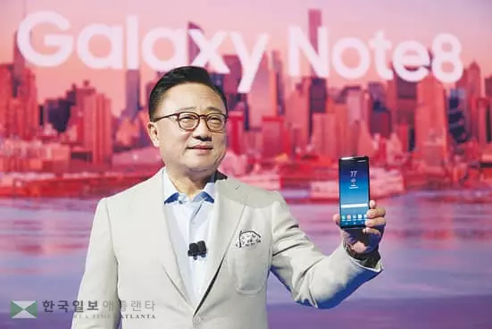 ‘갤럭시노트8’   화면 커지고 듀얼 카메라 탑재
