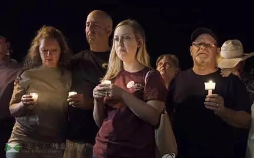 "텍사스 총격범, 가정문제로 범행"