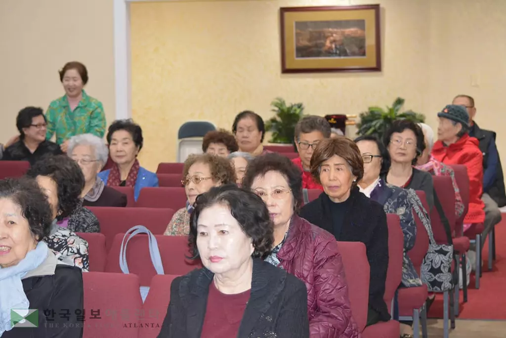 "이번 학기도 기대돼요"노인대학 개강