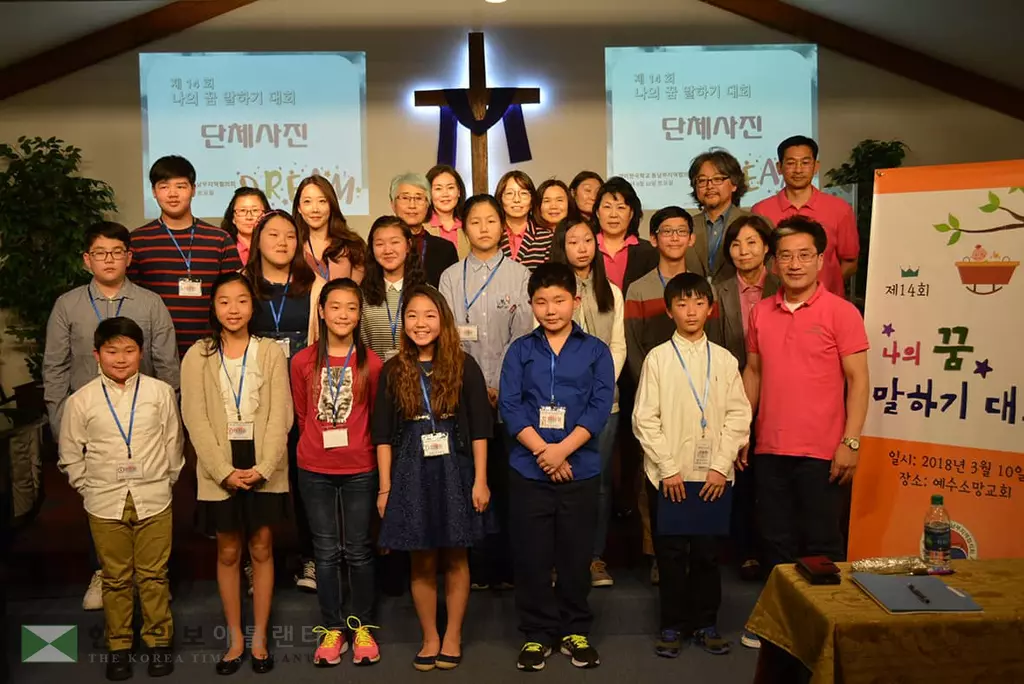 "마음 헤아리는 별 같은 작가 될래요"