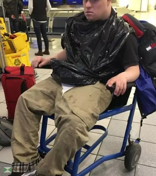 구토 다운증후군 소년 기내서 쫓겨나