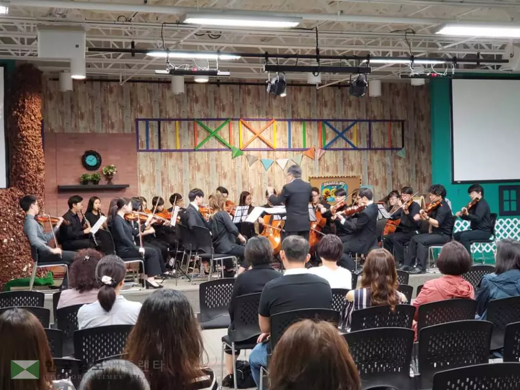 "소외된 이웃위해  '희망을 연주합니다"