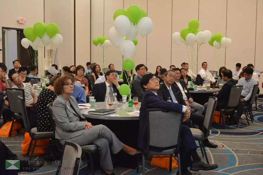 "한인 시니어 건강 책임지겠습니다"