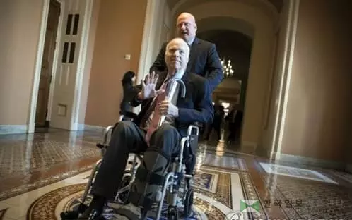 말년 트럼프에 쓴소리 마다않은 보수 노정치인