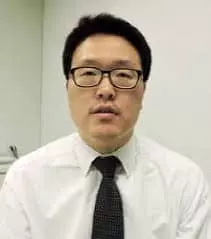 반기문 전총장 조카 6개월 실형 선고