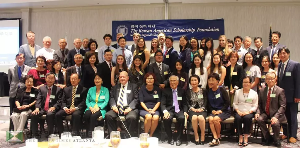 "교육으로 미래 준비해 꿈 성취하자"