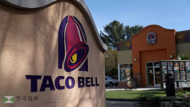 이번엔 매장서 영어 쓴다고 주문 퇴짜