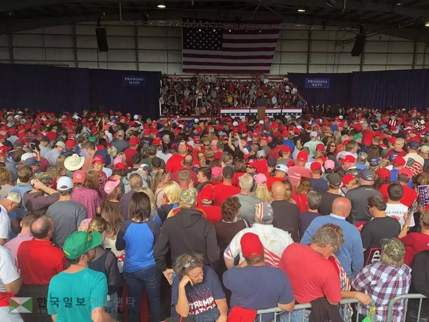 <중간선거 D-1> 민주, 8년 만에 연방하원 탈환 가능성