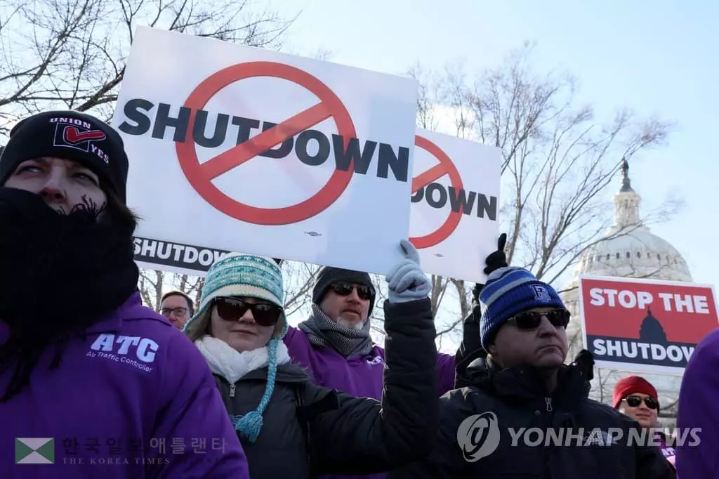 80만 연방공무원 새해 첫 봉급 결국 못줘