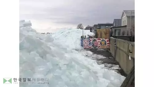 오대호 연안에 '얼음 쓰나미'…대피 소동