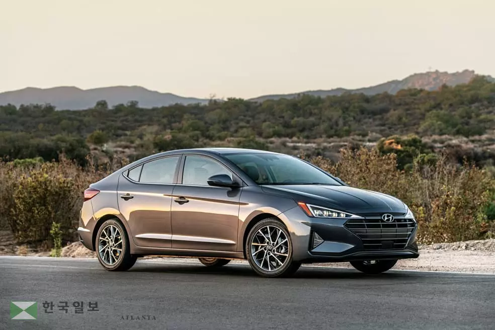 작년 가장 많이 팔린 차 1~3위는 트럭