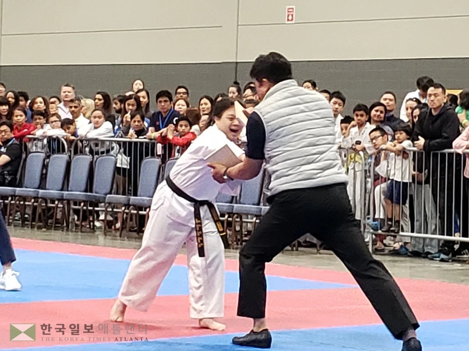 동남부 체전서 장애인 '철인 3종' 경기