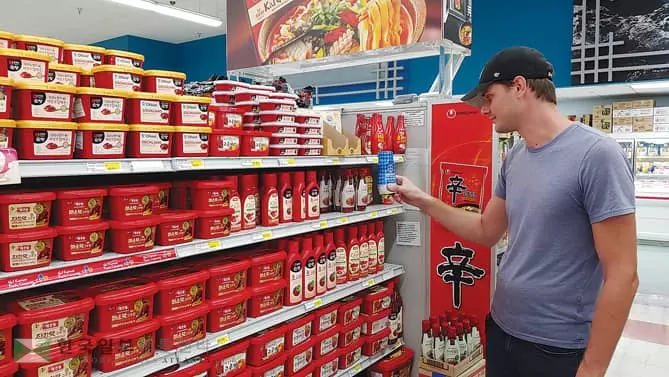 이거 하나면… 양념 끝판왕‘만능소스’인기