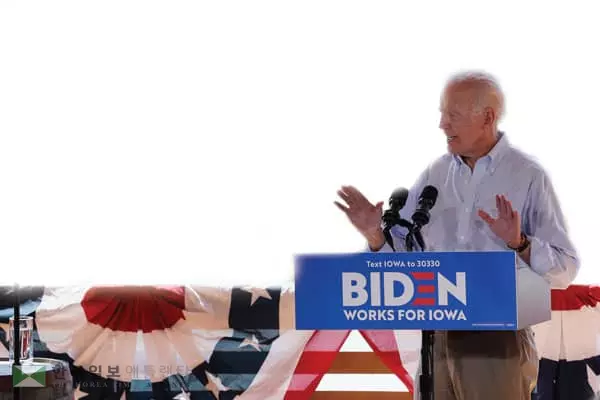 지지율 1위 바이든, 격차 더 벌려