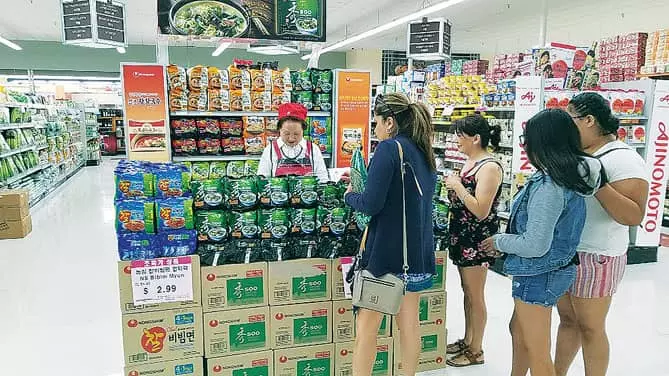 식물성 라면 봇물…“골라 먹으니 더 맛있네”