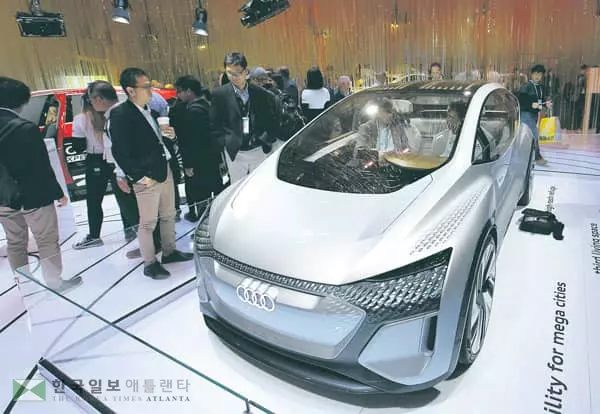 오토쇼 방불케 하는 CES