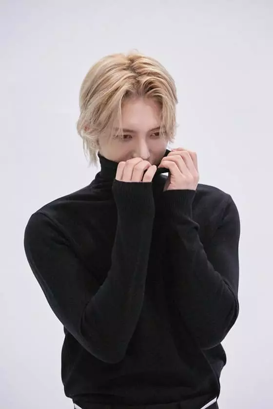 김재중"'코로나19 감염' 고백, 만우절 농담"