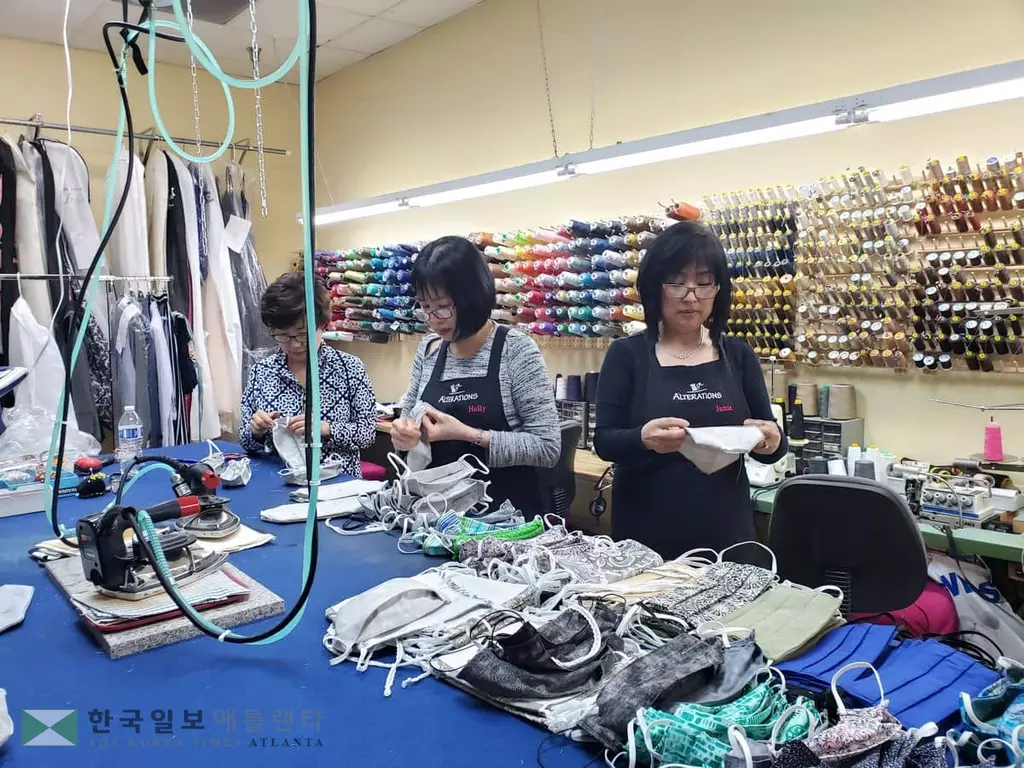 "마스크 재능 기부, 코로나19 함께 이겨내요"