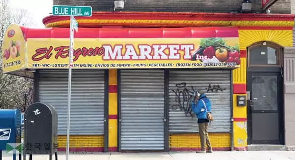 미 ‘경제 버팀목’ 소비도 타격… 글로벌 후폭풍 비상