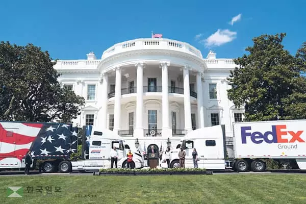 단계별 규제완화 기대 속 실질 정상화는 ‘먼길’