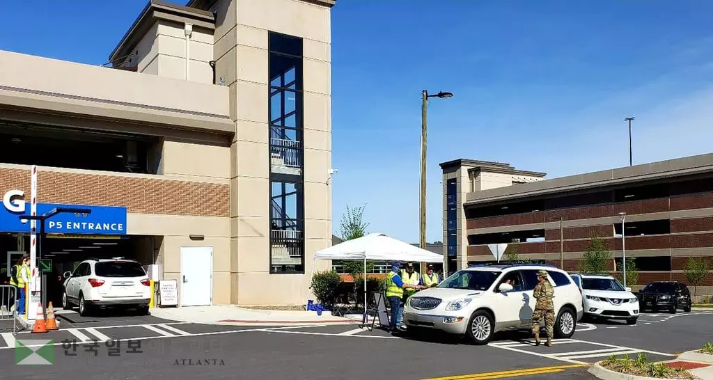 귀넷,&nbsp;코로나19 드라이브 스루 검사 진행