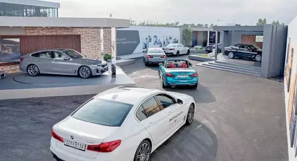 한국서 세계 첫 공개 BMW, 드라이브 ‘뉴 노멀’ 이끌다