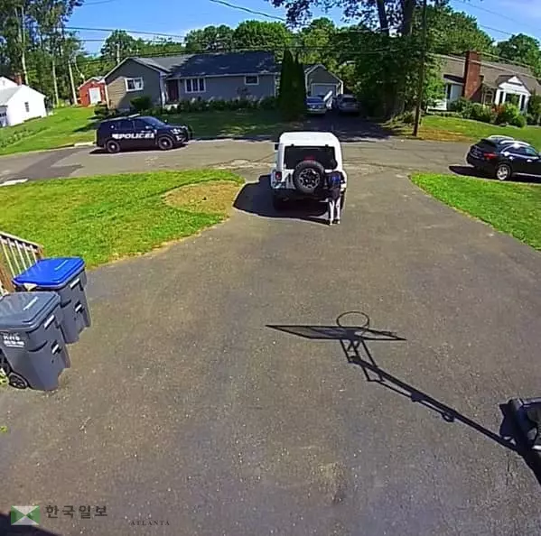 흑인 아이 경찰차 보자 숨어…"플로이드를 죽였잖아"